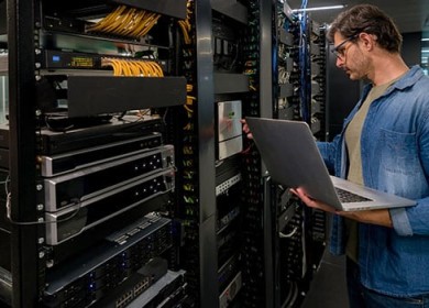 Администрирование серверов для бизнеса: когда необходимо и что реально входит в работу